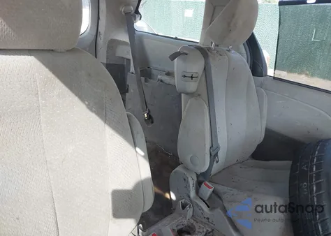 2011 Toyota Sienna Le V6 из США, поврежденный, VIN 5TDKK3DC3BS071170